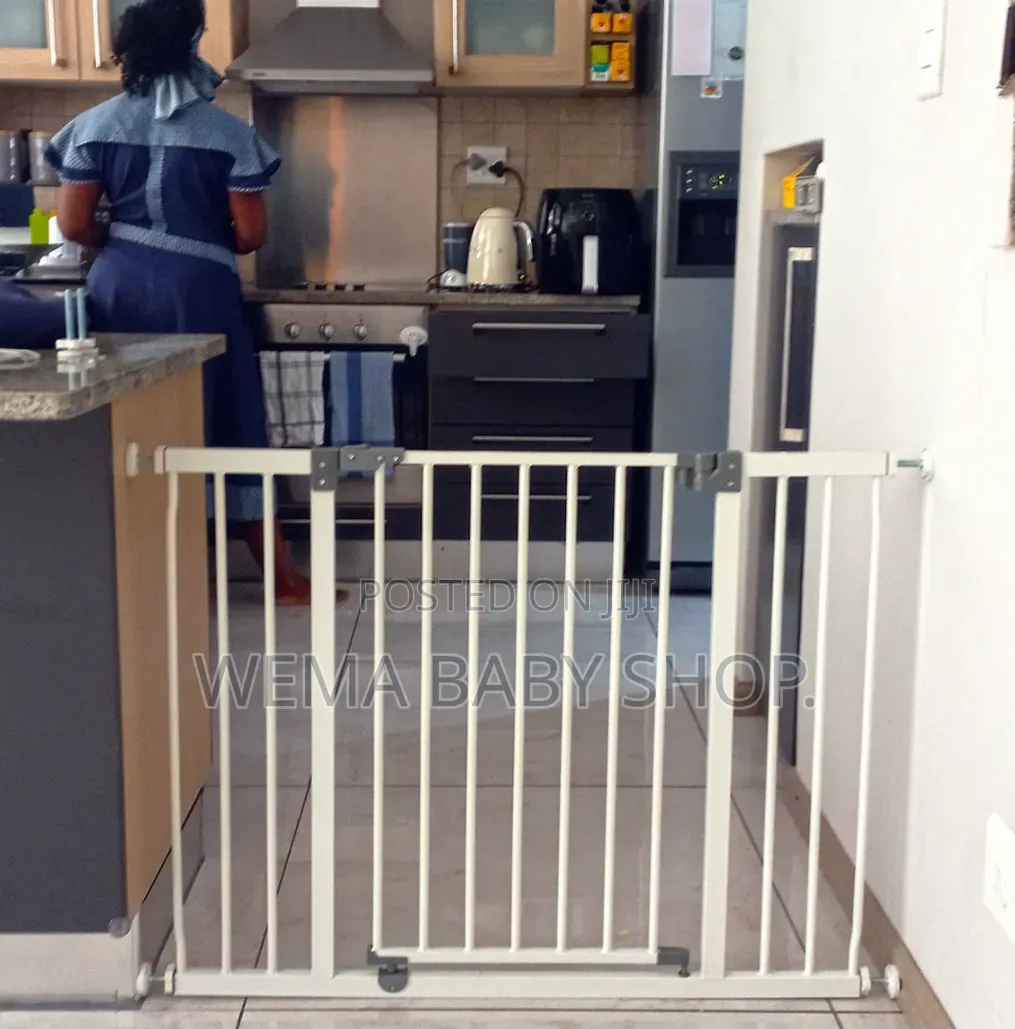 Adjustable Baby/Pet/Kid Safety Security Gate/Stair Barrier Extension