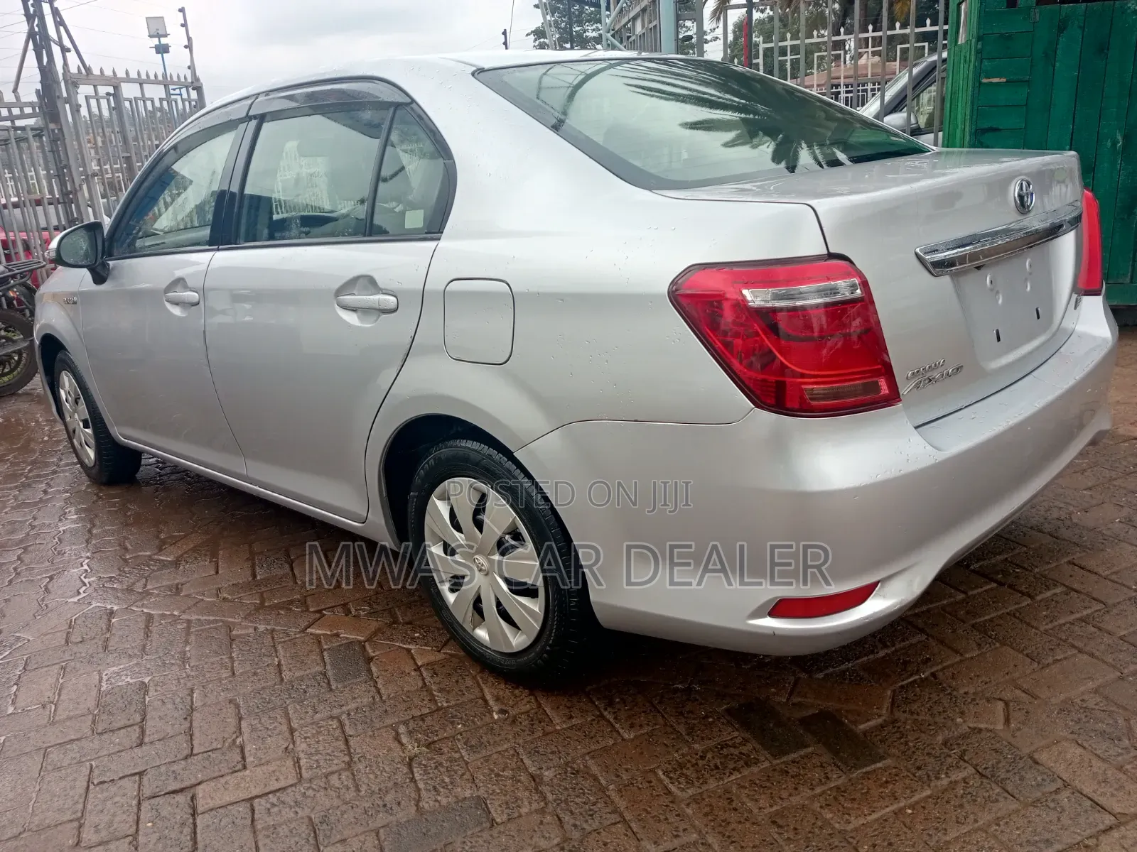 Toyota Axio 2017 Silver