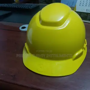 3m Heavy Duty Protective Helmet With Adjustable Suspension