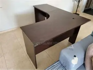 Modern Customized 3-drawer Curved Study Desk.