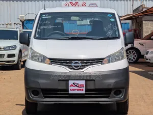 Nissan NV200 S 2019 White