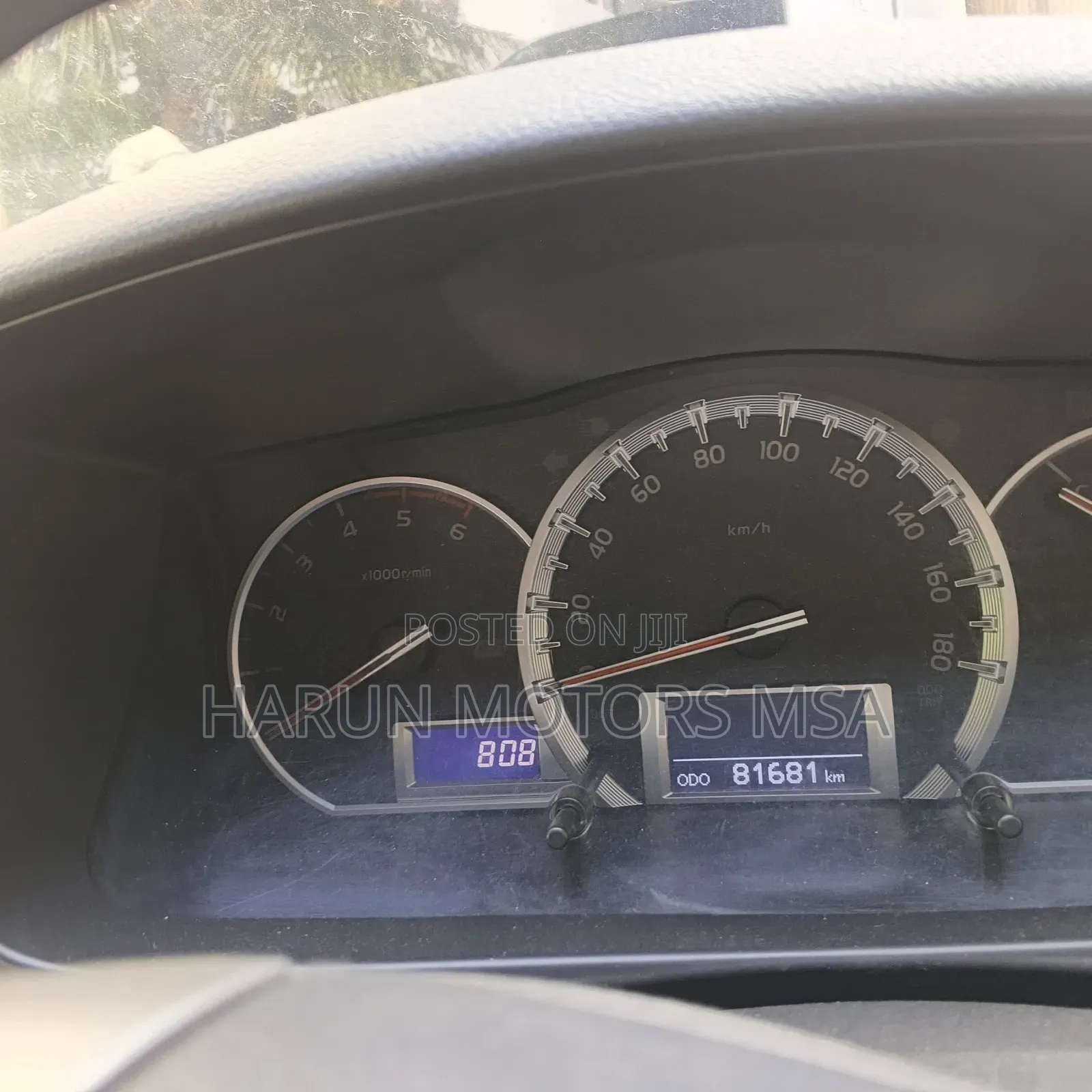 Toyota HiAce 2018 Silver