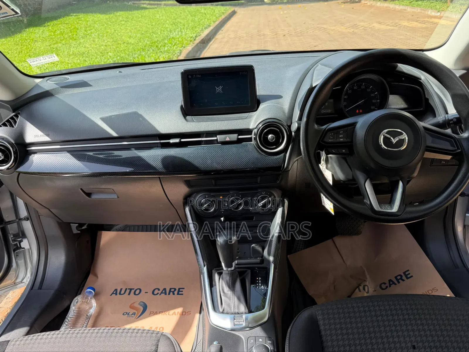 Mazda Demio 2018 Silver
