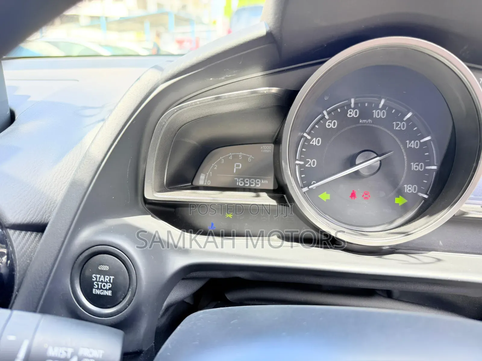 Mazda 2 2019 Silver