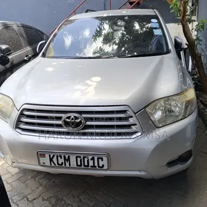 Toyota Kluger 2010 Silver