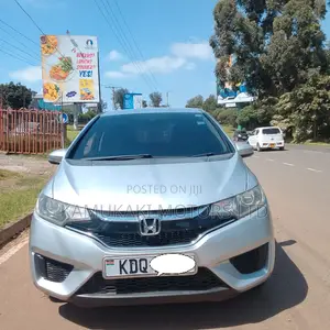 Honda Fit 2016 Silver