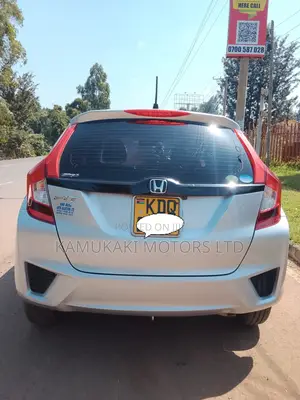 Honda Fit 2016 Silver