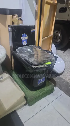 One Body Toilet Marcos Black