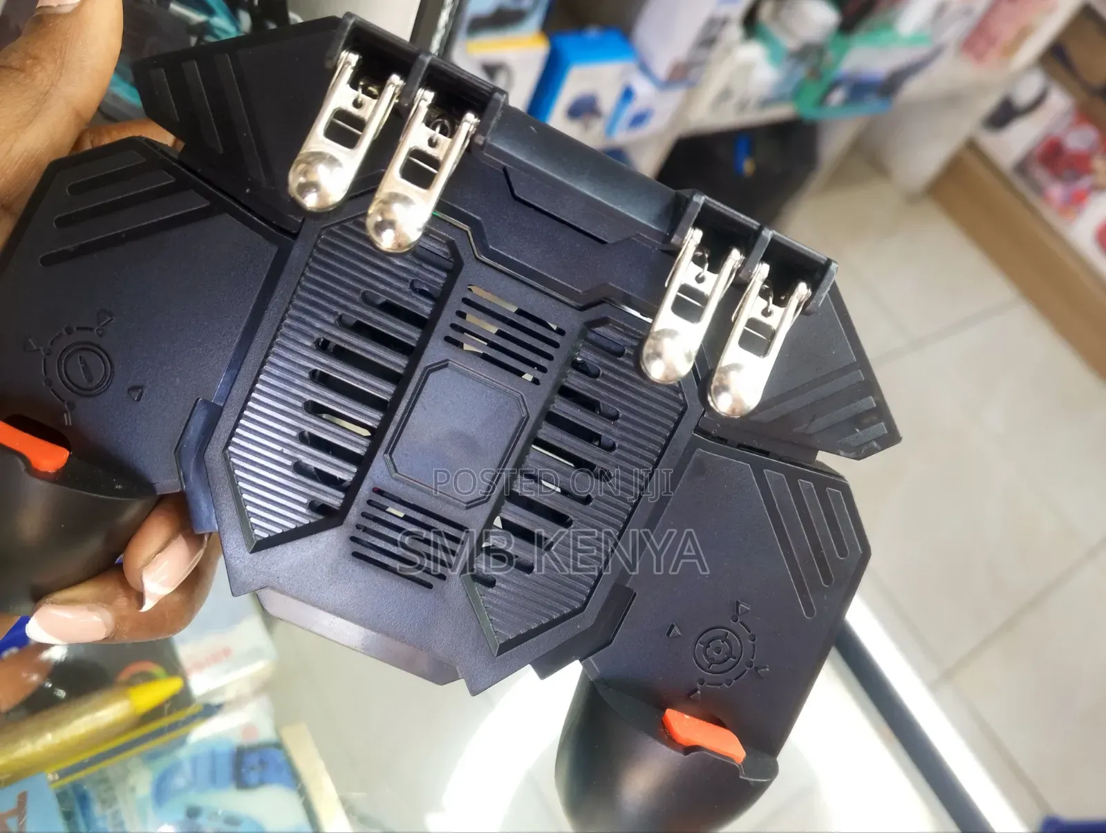 Gaming Mobile Controller With Cooling Fan