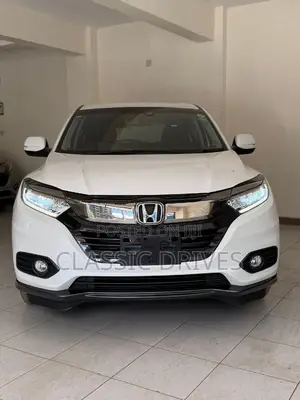 Honda Vezel 2019 White