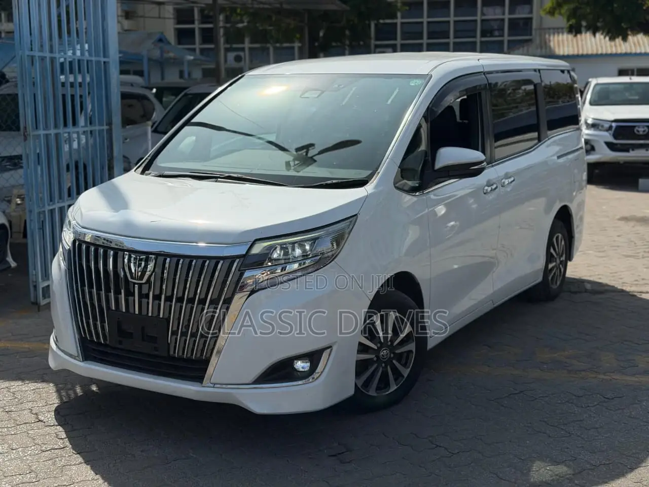 Toyota Esquire 2019 White