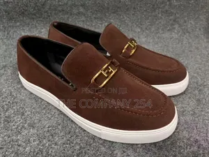 Quality Casual Leather Clarks Sued Loafer for Men Available