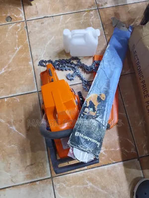 Heavy Duty and Durable Husqvarna Chainsaw Machine
