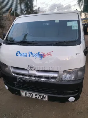Toyota HiAce 2009 White