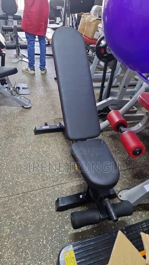 Hardy Bench Press* Incline + Decline +Flat Positions