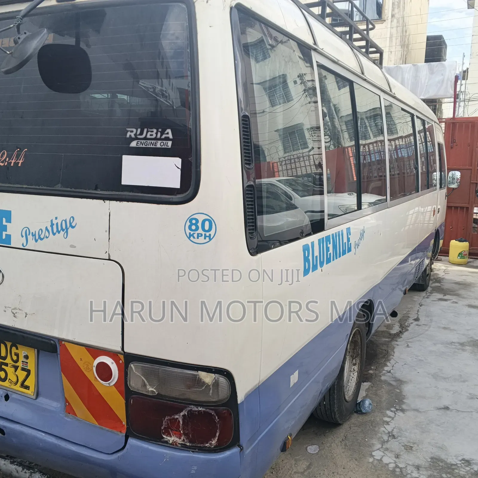 Toyota Coaster 2014