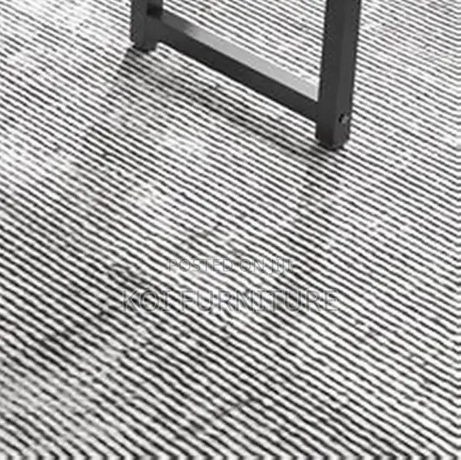 Office Desk; 1.4 Meters Computer Wooden High Ends Table