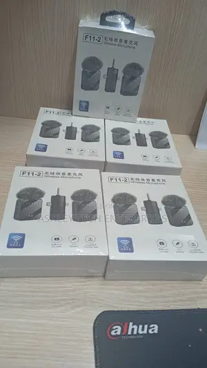 Advanced F11-2 Wireless Microphone