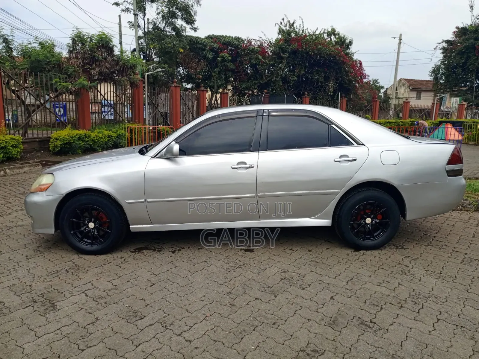 Toyota Mark II 2003 Silver