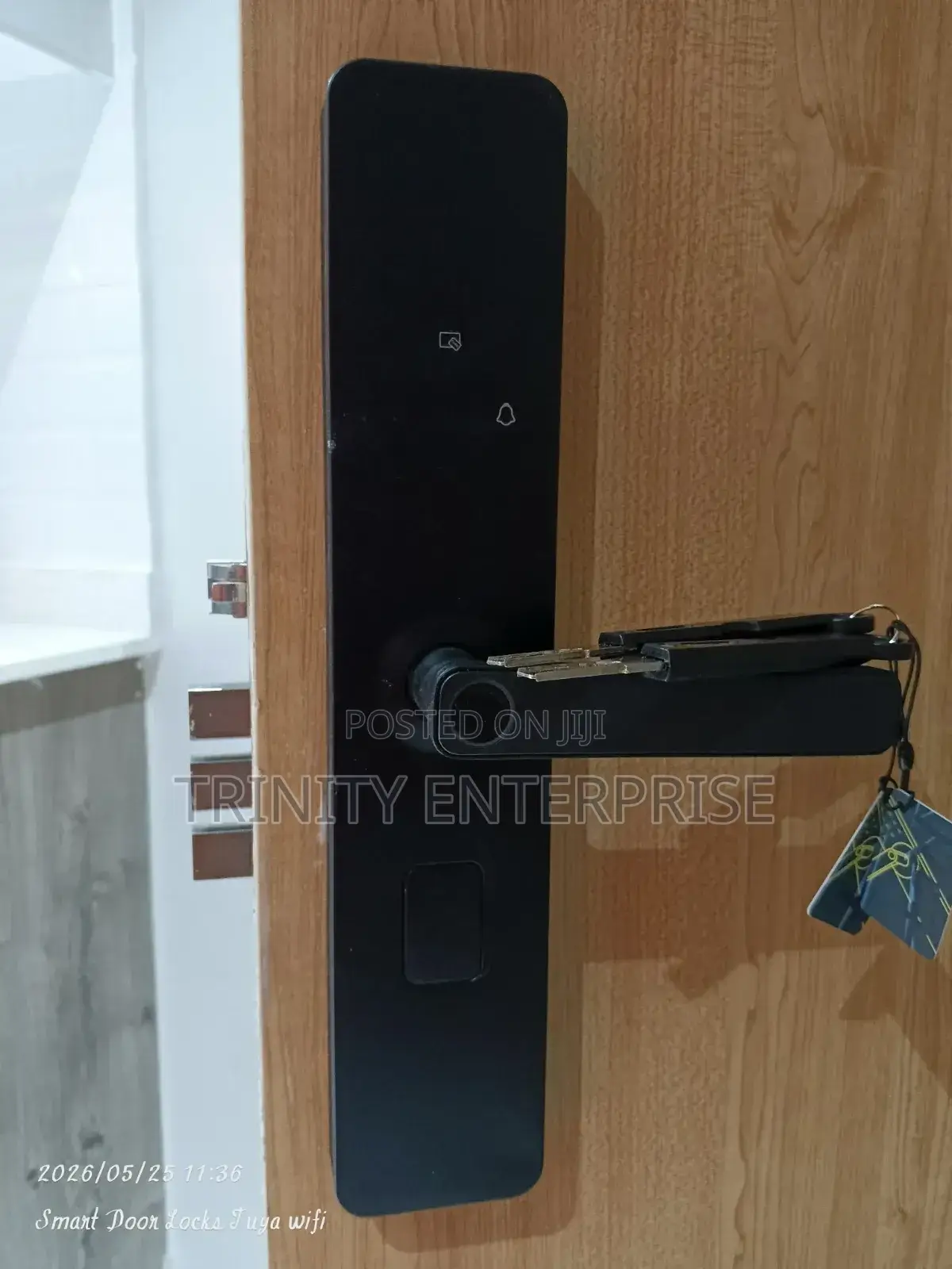 Smart Lock Smart Door Unlocking Password Fingerprints Cards App