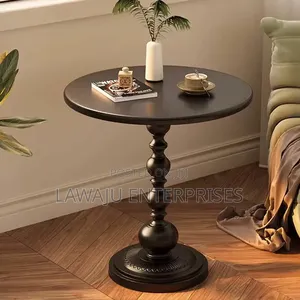 Retro Iron Pedestal