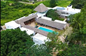 Furnished 10bdrm Villa in Beach Rd On 1/2 Acre, Diani for sale
