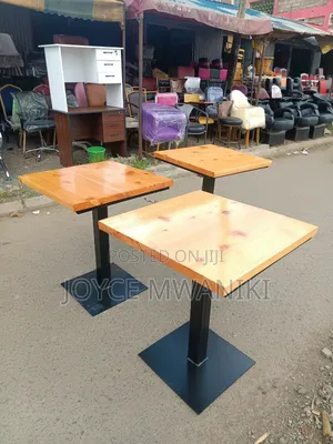 Wooden Stand Alone Restaurant Square Table