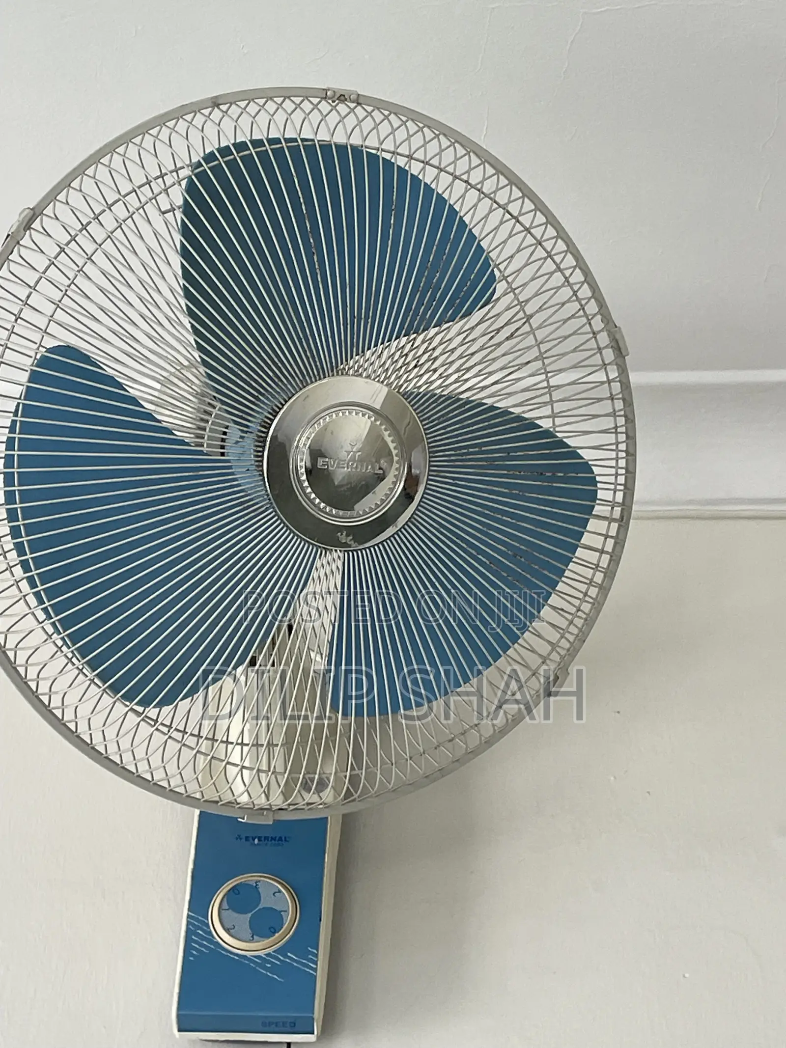 Oscillating Wall Fans