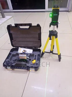 Dewalt 16-Line 4d Self-Leveling Green Beam Laser Level Kit.