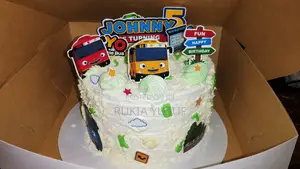 Cakes and Cupcakes on Order