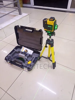 Dewalt Construction Green Laser Level With Accessories