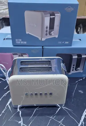 Premium 2 Slices Toaster With a Detachable Crumbs Tray