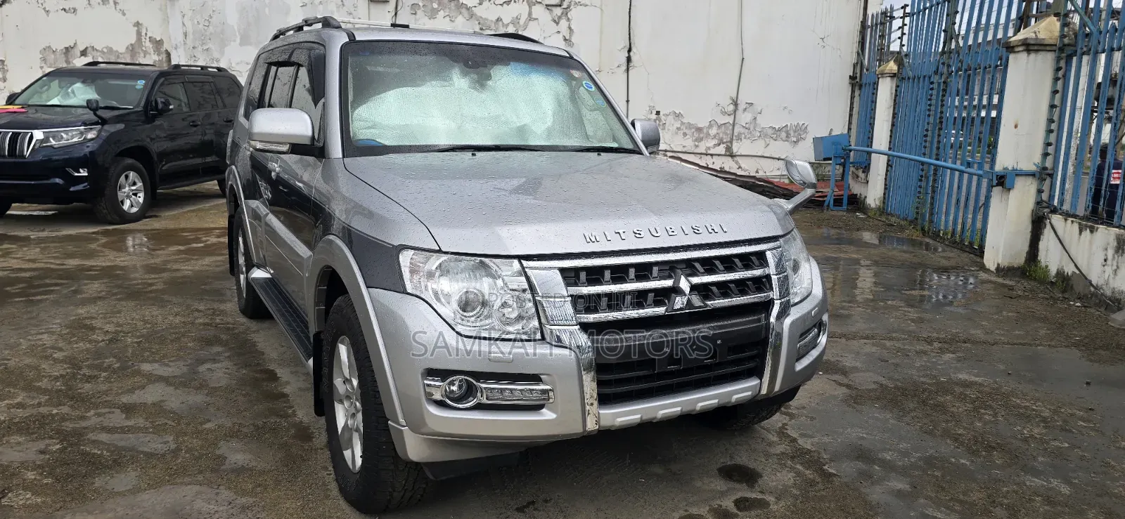 Mitsubishi Pajero 2019 Silver