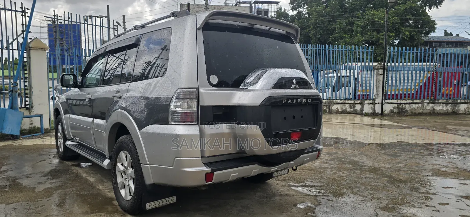 Mitsubishi Pajero 2019 Silver