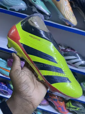 Adidas Predator Elite Soccer Shoes