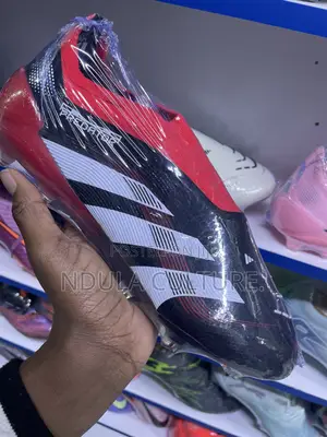 Adidas Predator Elite Soccer Shoes