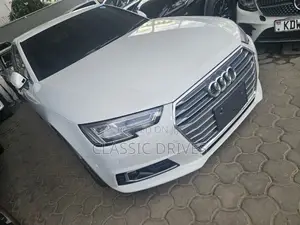 Audi A4 2018 White