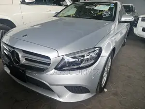 Mercedes-Benz C200 2019 Silver