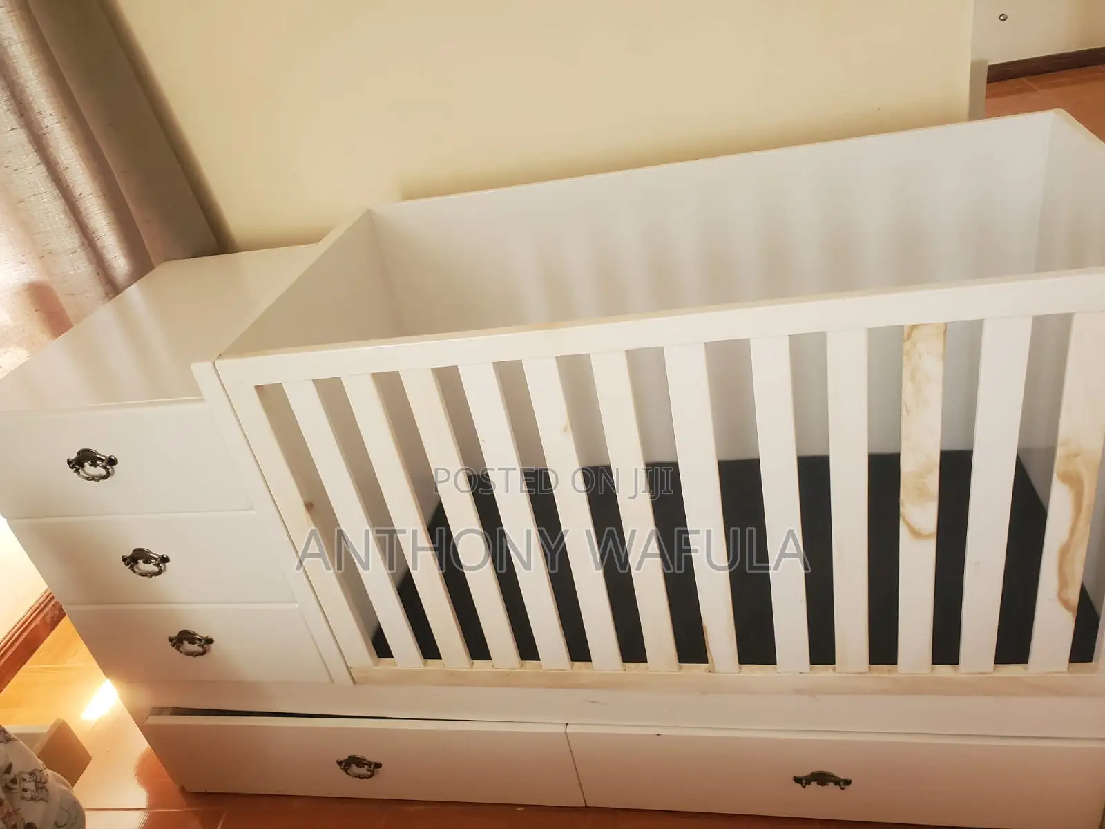Baby Cot/Crib/Bed