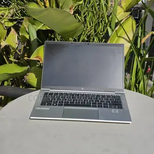 Laptop HP EliteBook 830 G7 8GB Intel Core i7 SSD 256GB