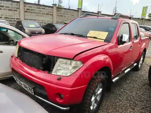 Nissan Navara 2008 Red