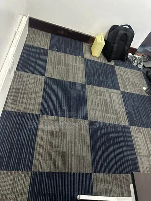 Commercial Carpet Tiles – Professional Style Underfoot