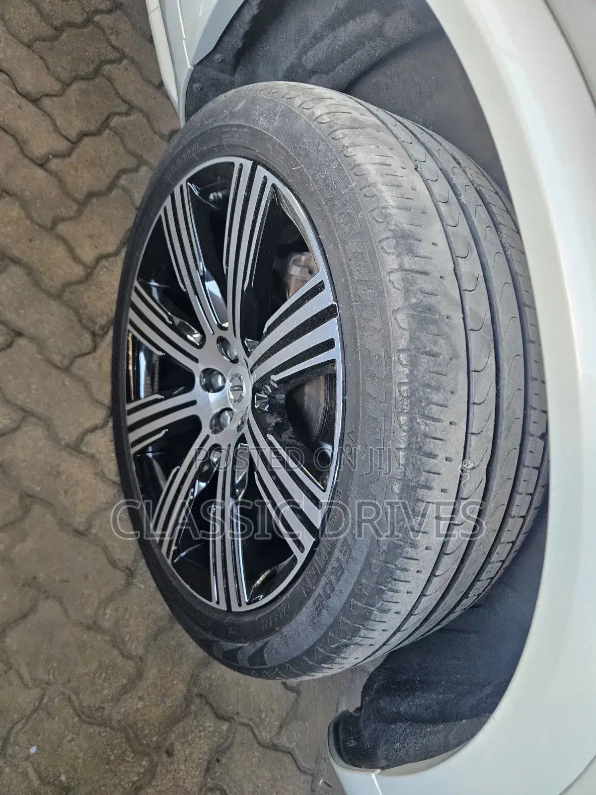 Volvo XC90 2020 White