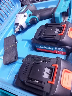 Professional and Highly Recommended Makita Cordless Drill Small/6.5ah
