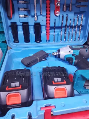 Good Quality and Reliable Makita Cordless Drill Small Set