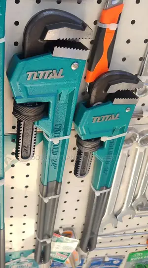 24" Pipe Wrench
