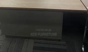 Boardroom Table; 3 Meters Executive Rectangular Senior Boadroom Table