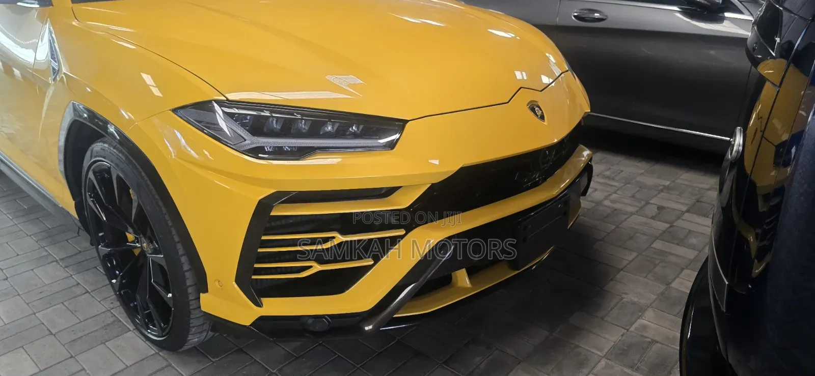 Lamborghini Urus 2024 Yellow