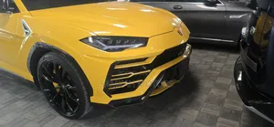 Lamborghini Urus 2024 Yellow