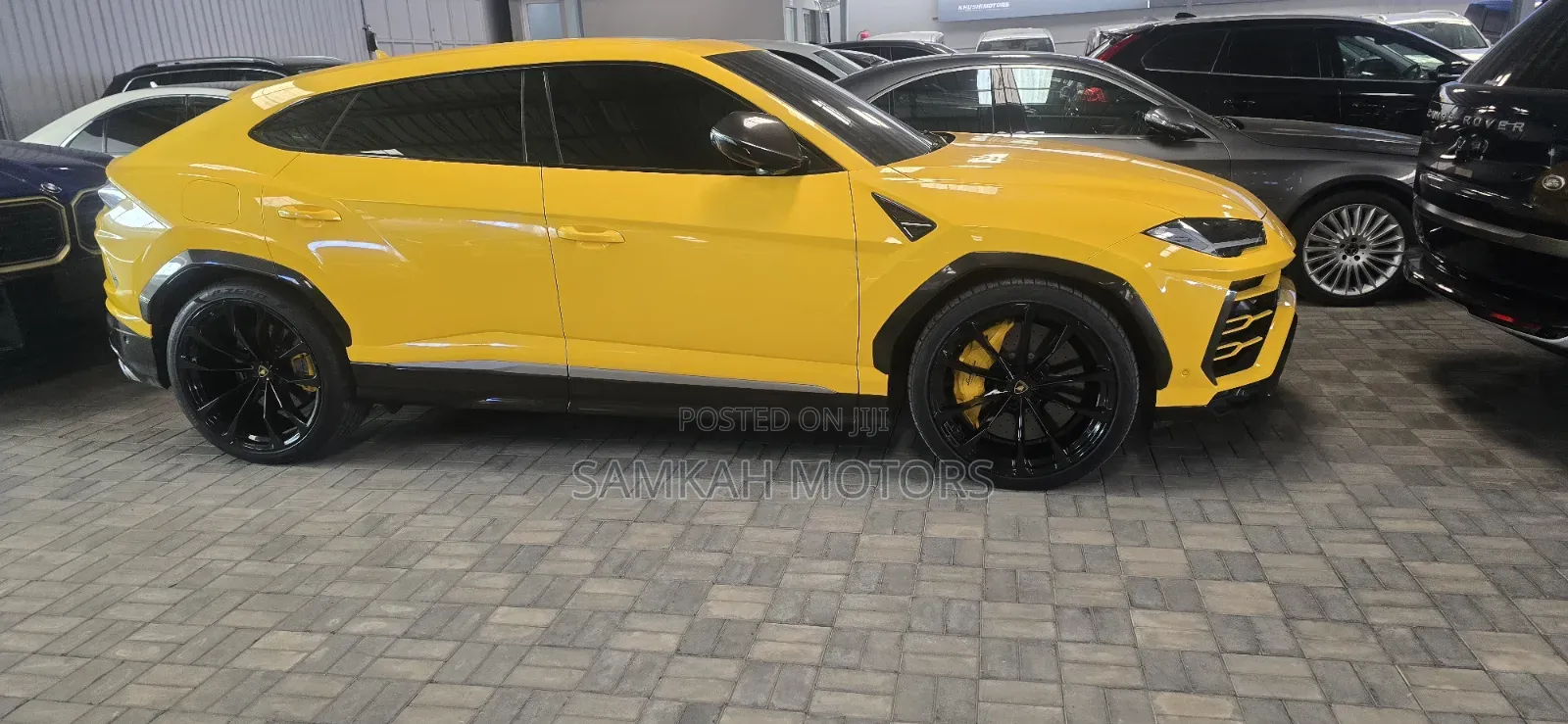 Lamborghini Urus 2024 Yellow